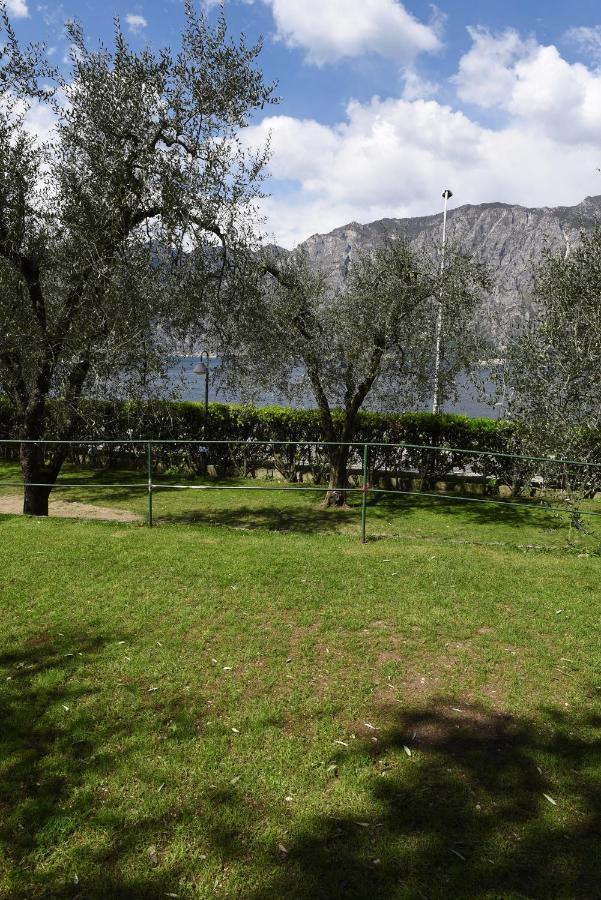 מאלצ'סינה Camping Alpino - Nature Village מראה חיצוני תמונה