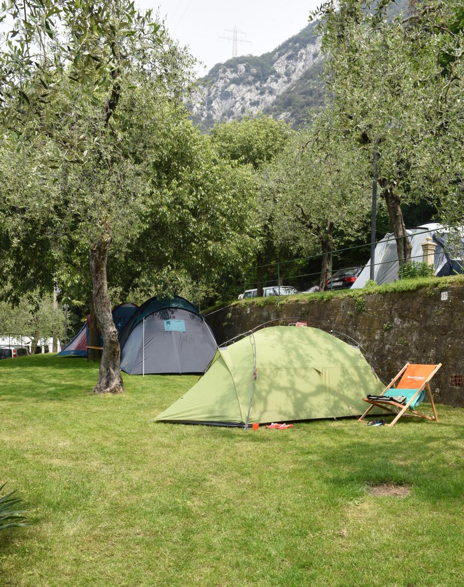 מאלצ'סינה Camping Alpino - Nature Village מראה חיצוני תמונה